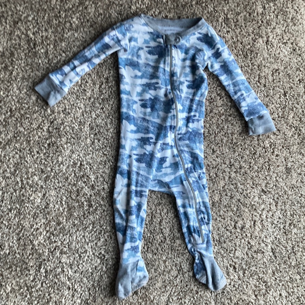 Burt’s Bees Footies/Footed Pajamas 12 months